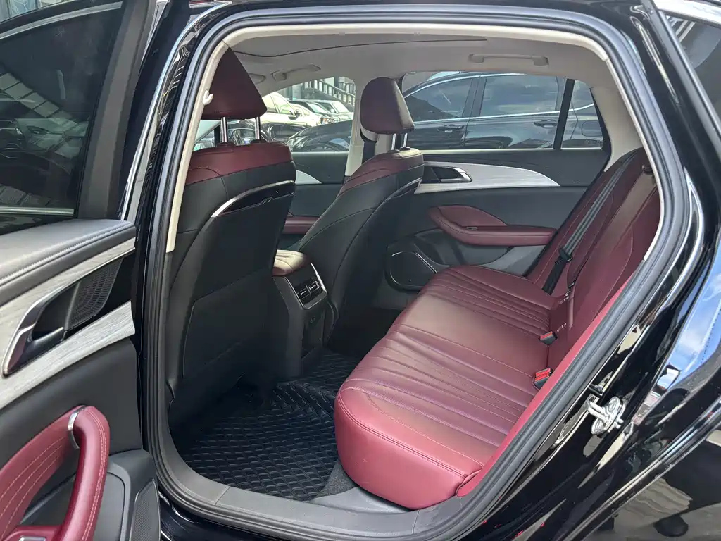 HONGQI H5 2024