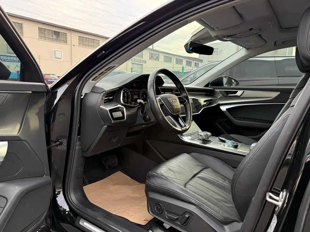 AUDI A6L 2020