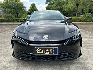 TOYOTA CAMRY 2024
