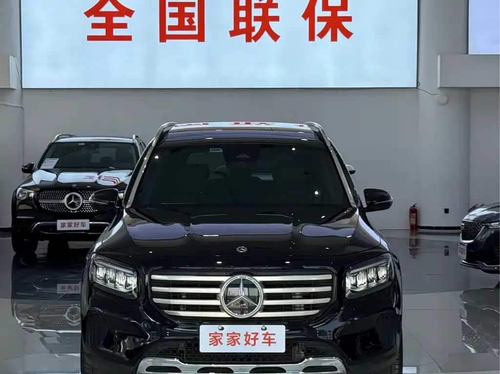 MERCEDES BENZ GLB 2024