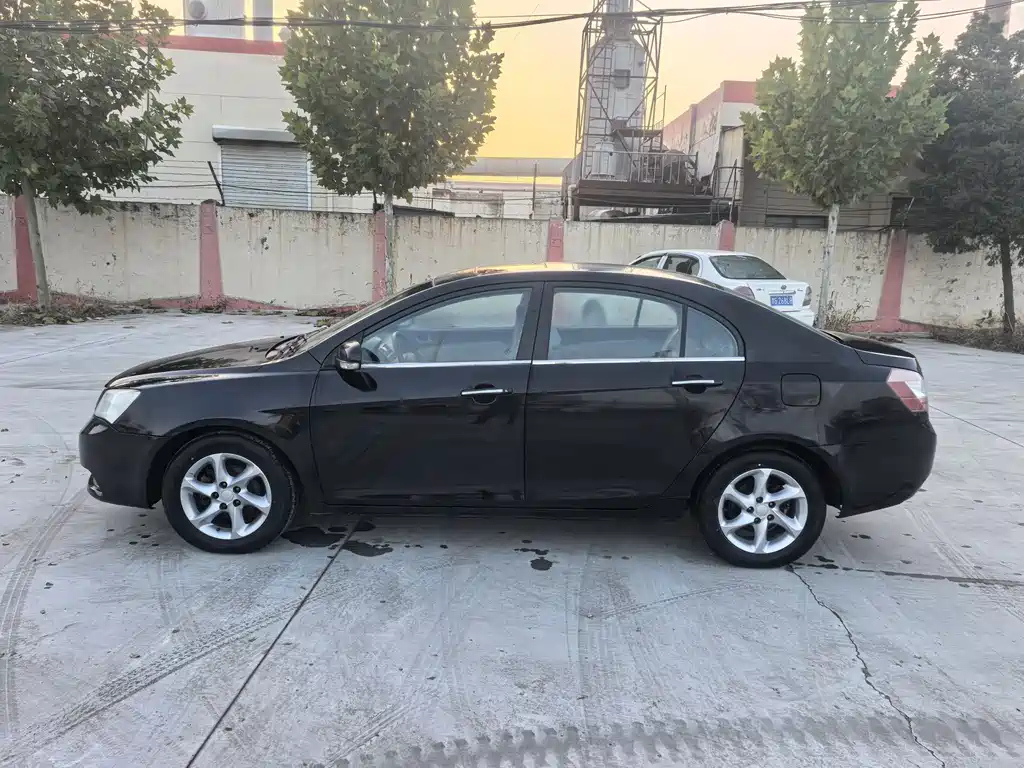 GEELY AUTO CLASSIC EMGRAND 2010
