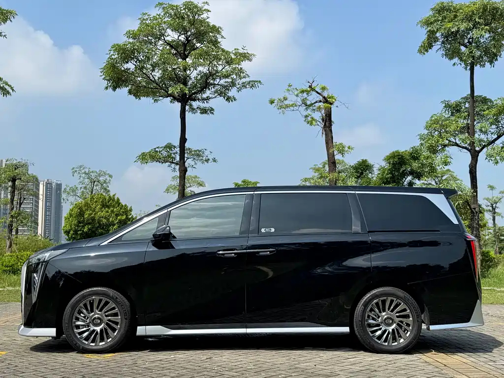 TRUMPCHI M8 2023