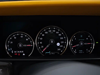 ROLLS ROYCE CULLINAN  2024 YEAR  SEATS EDITION 2024