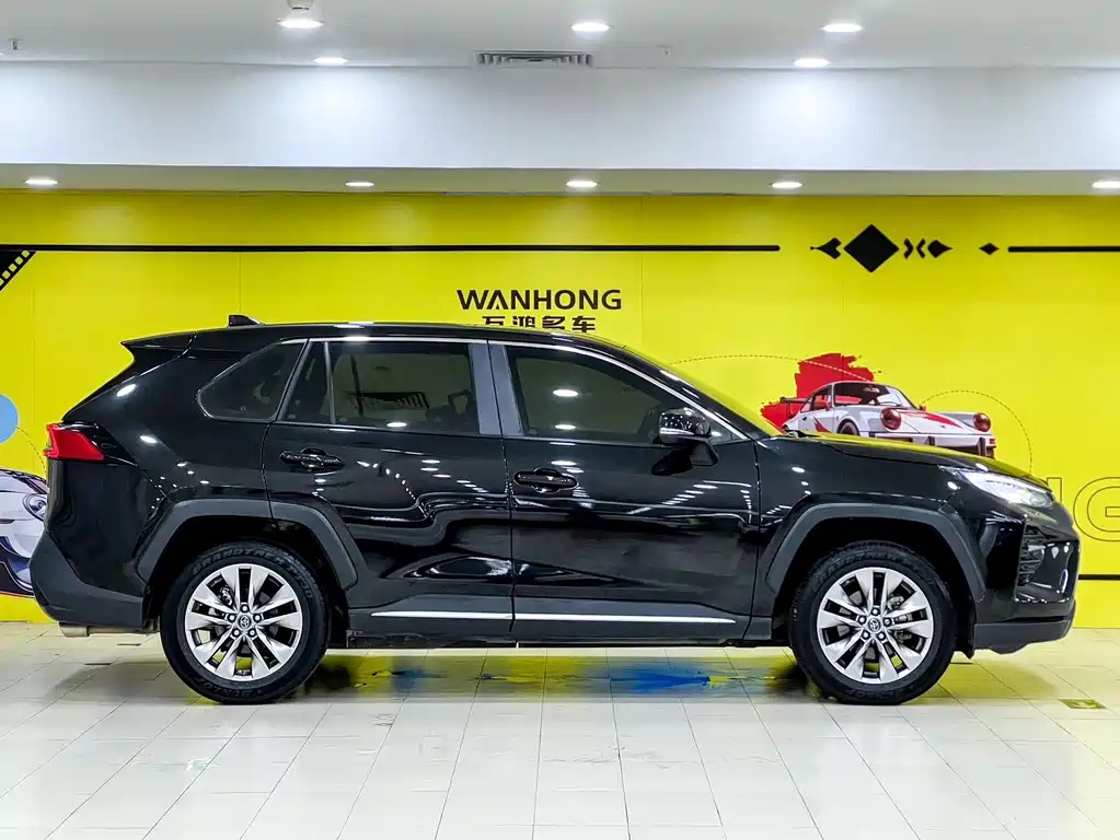 TOYOTA WILDLANDER 2022