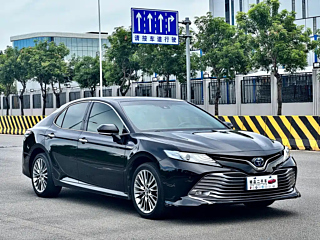 TOYOTA CAMRY 2020
