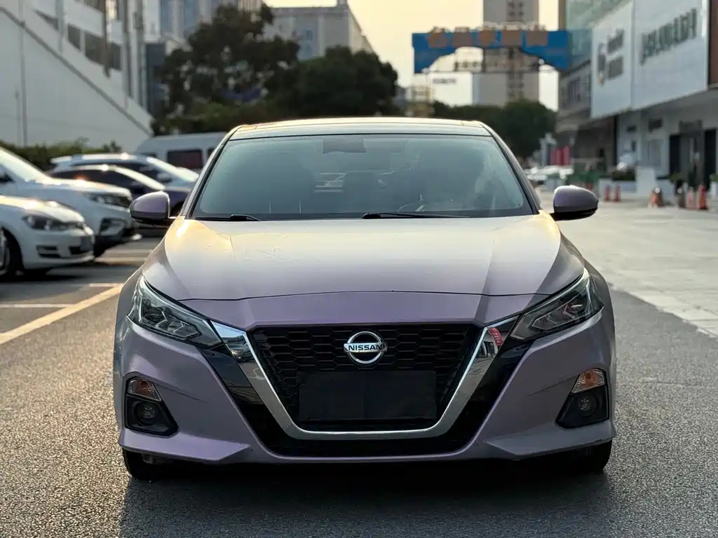 NISSAN TEANA 2022