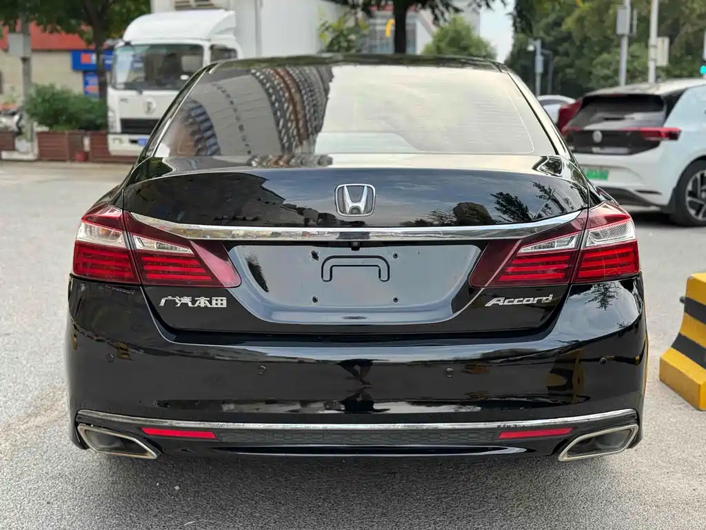 HONDA ACCORD 2017