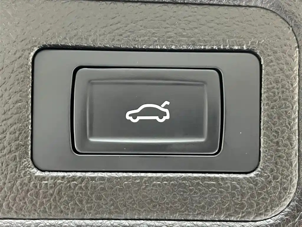JETOUR SHANHAI L9 2025