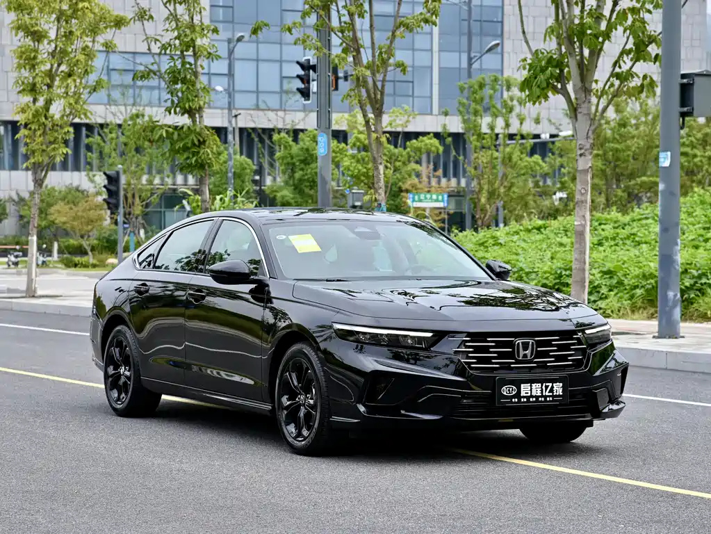 HONDA ACCORD 2025