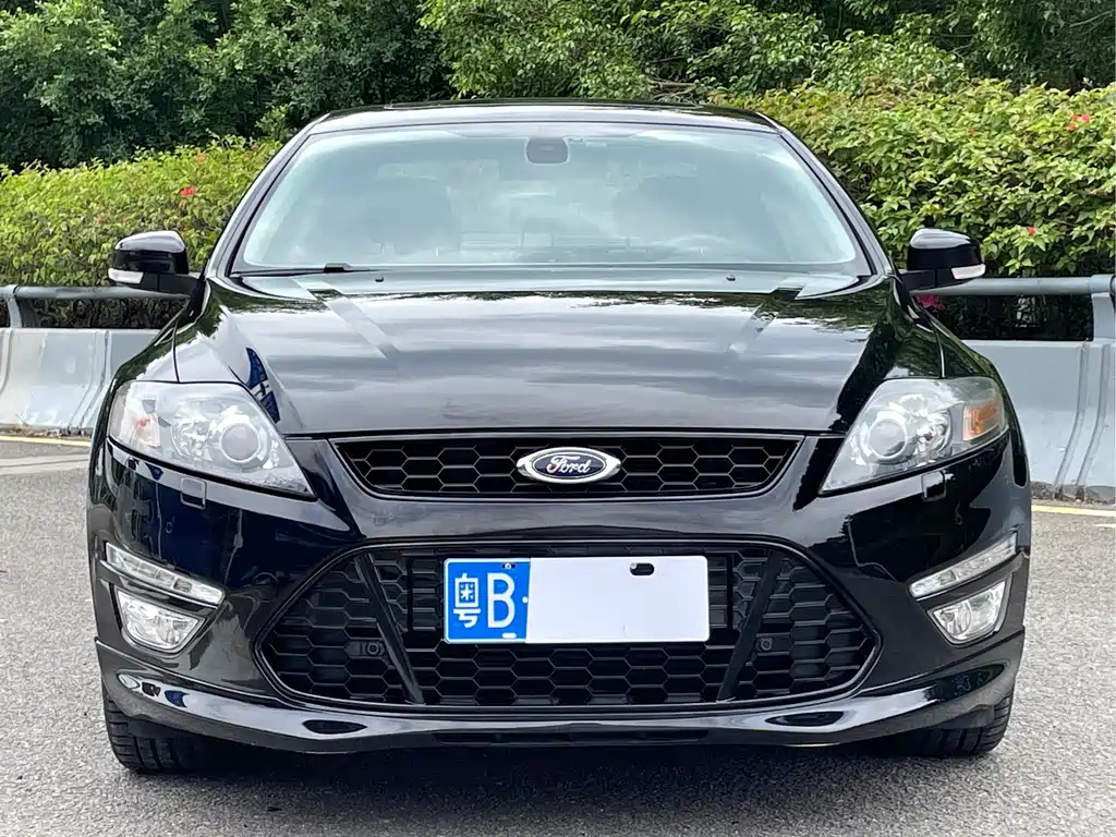 FORD MONDEO - WINNER 2012