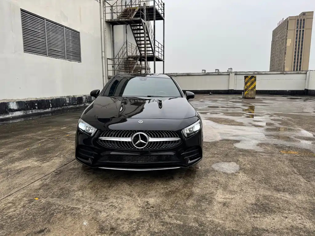 MERCEDES BENZ A-CLASS 2019