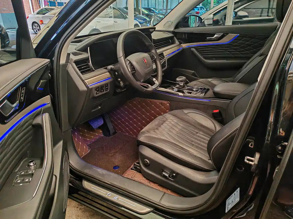 HONGQI HS5 2022