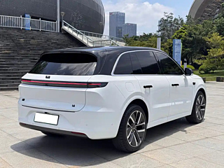 LI AUTO L6  2024 YEAR PRO 2024