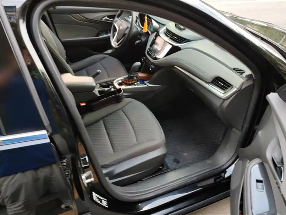 CHEVROLET MALIBU 2017
