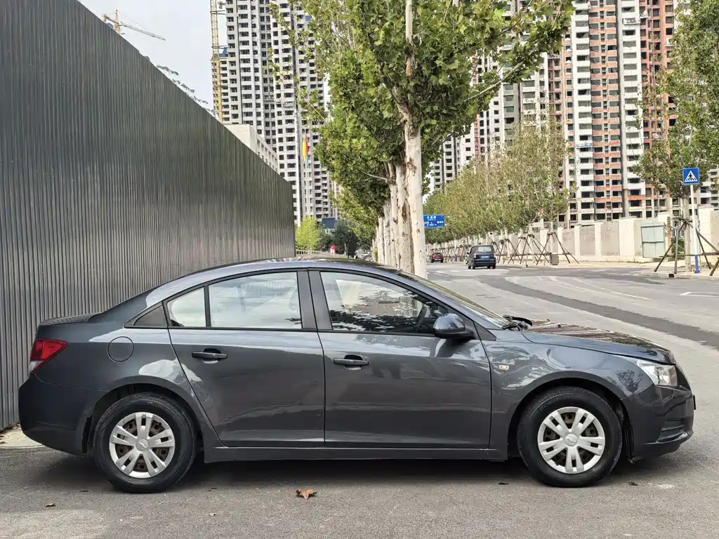 CHEVROLET CRUZE 2014