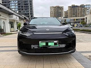 Заказать LEAPMOTOR C11