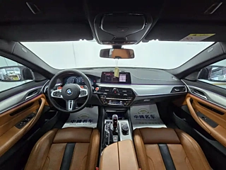 BMW M5 2018 YEAR M5 2018