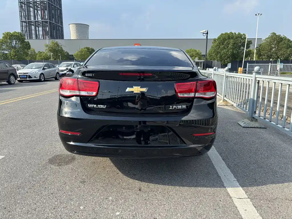 CHEVROLET MALIBU 2018