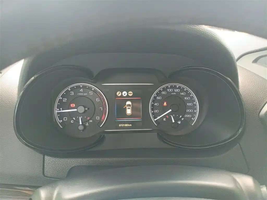 DONGFENG AEOLUS AX7 2016