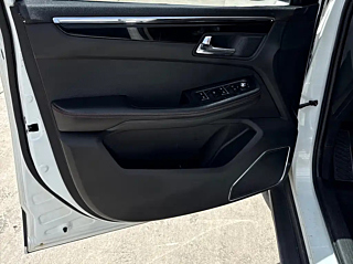 SWM G05  2019 YEAR 2.0L MANUAL LUXURY 2019