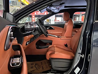 EXEED &#20940;&#20113;  2025 YEAR 300T  2WD EDITION 2025