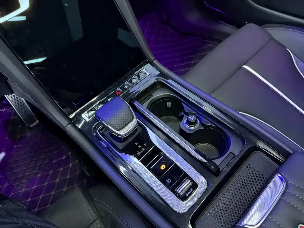 HONGQI H6 2023