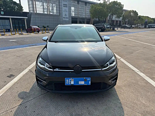 VOLKSWAGEN GOLF  2019