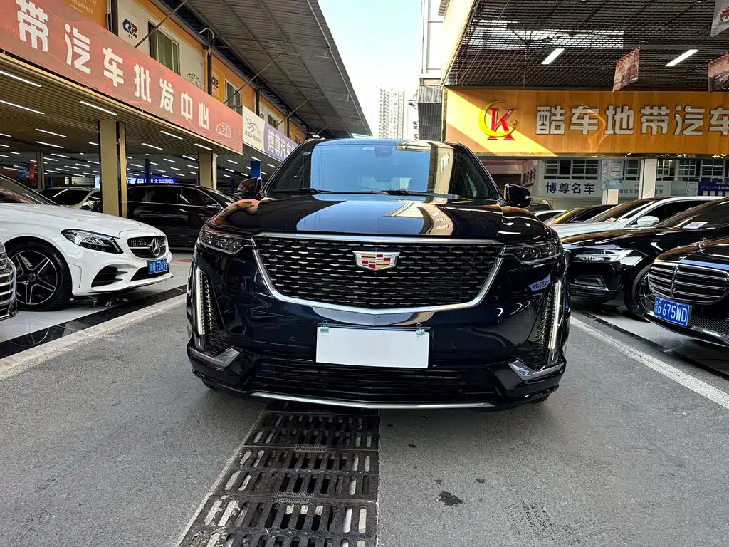 CADILLAC XT6 2022