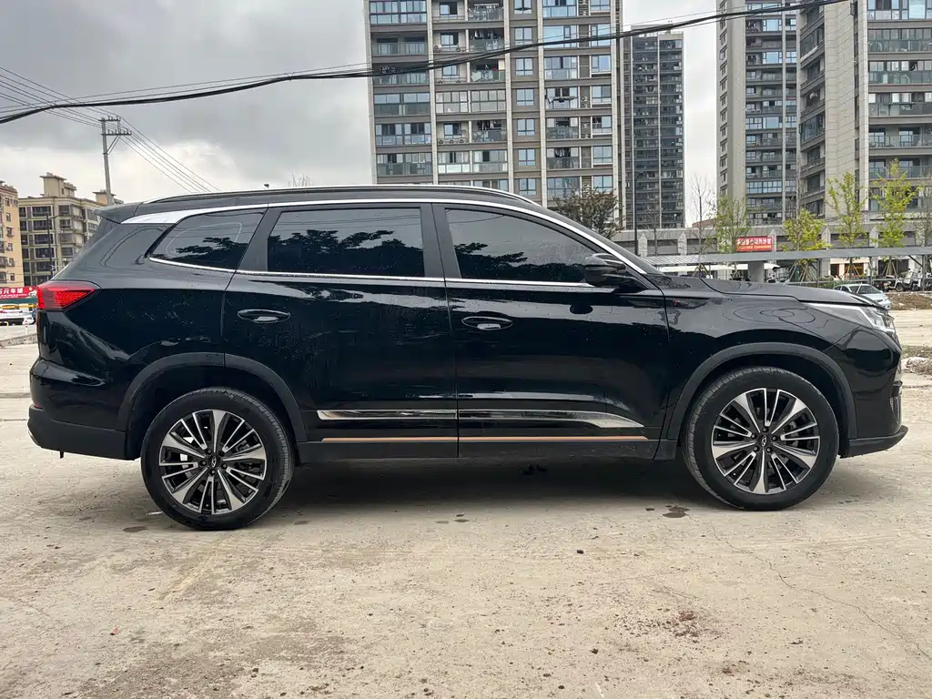 CHERY TIGGO 8 PRO 2024