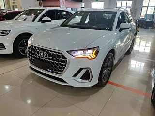 AUDI Q3  2024 YEAR 40 TFSI FASHION DYNAMIC 2024