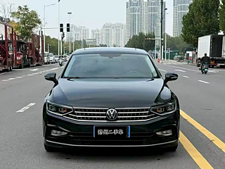 VOLKSWAGEN MAGOTAN 2023
