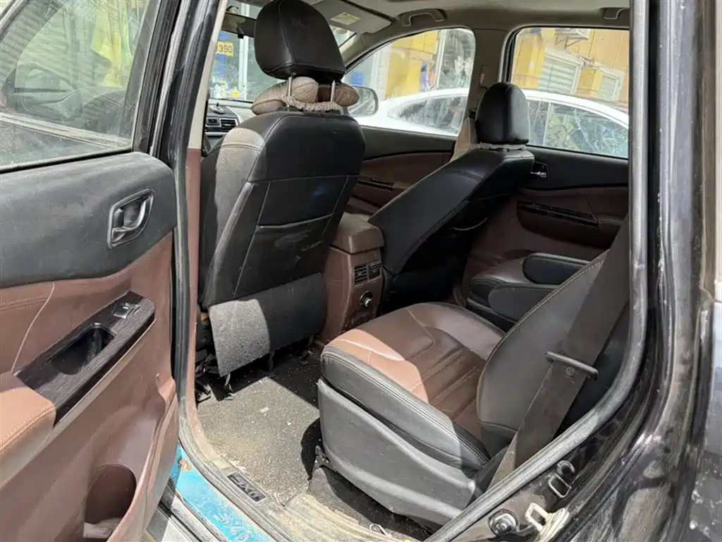 DONGFENG FORTHING SX6 2016
