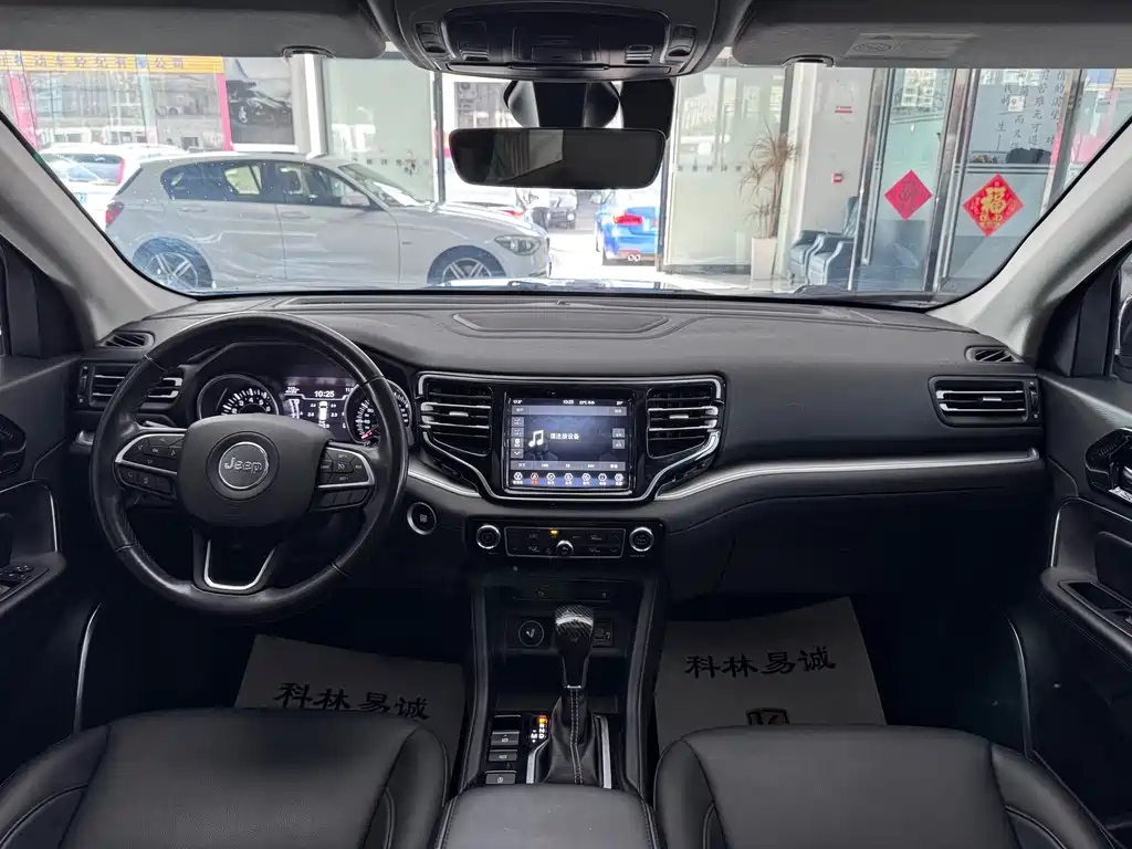 JEEP BIG 指挥官 2022