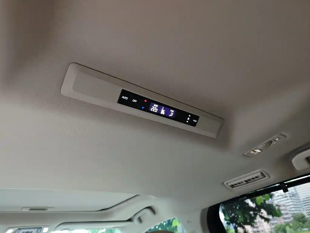 TOYOTA SIENNA SIENNA 2024