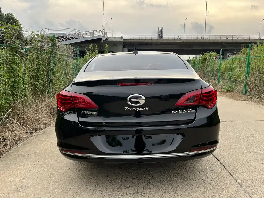TRUMPCHI GA6 2015
