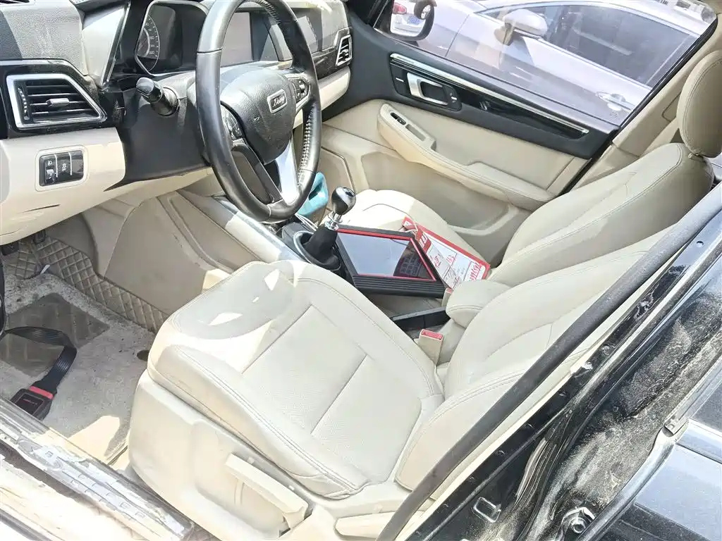ZOTYE DAMAI X5 2017