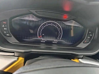 Заказать LAMBORGHINI URUS