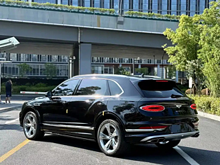 BENTLEY BENTAYGA  2023 YEAR 4.0T V8  EDITION 2023