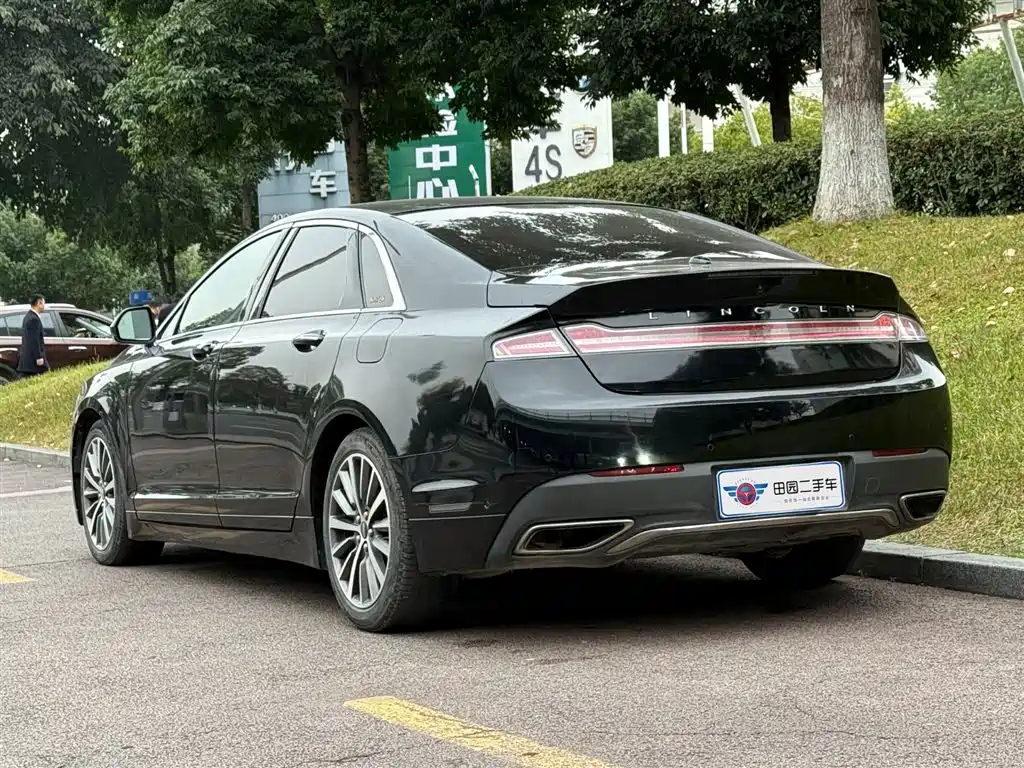 LINCOLN MKZ 2020