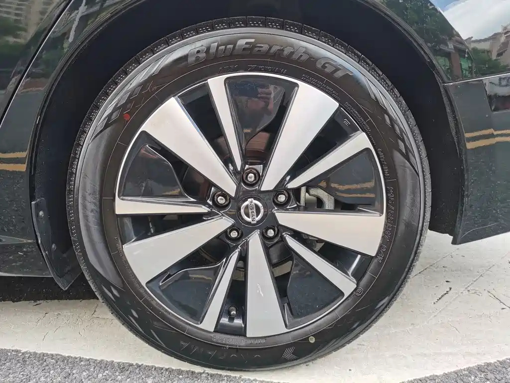 NISSAN TEANA 2021