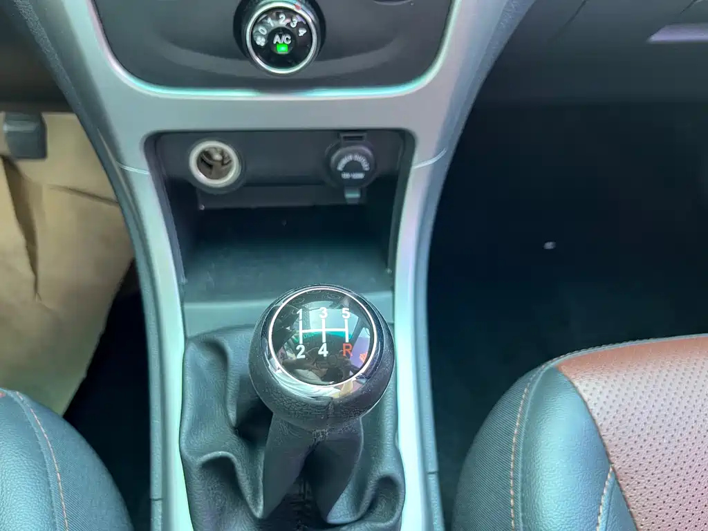 BYD F3 2015