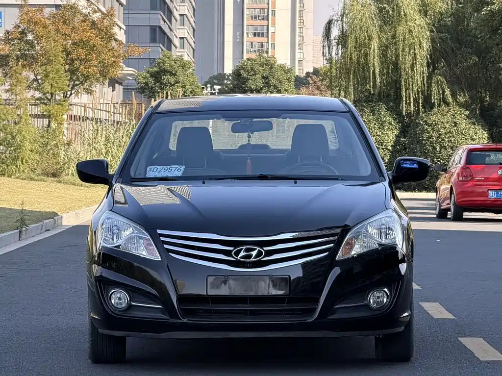 HYUNDAI CELESTA 2015