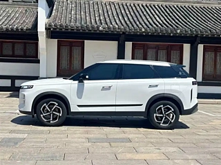 CHERY &#25506;&#32034;06  2023 YEAR URBAN EDITION 1.6T 2WD LUXURY 2023