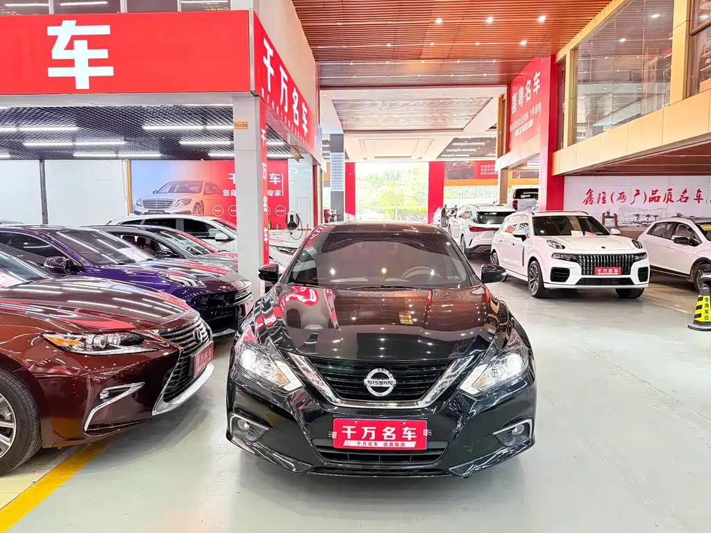 NISSAN TEANA 2016