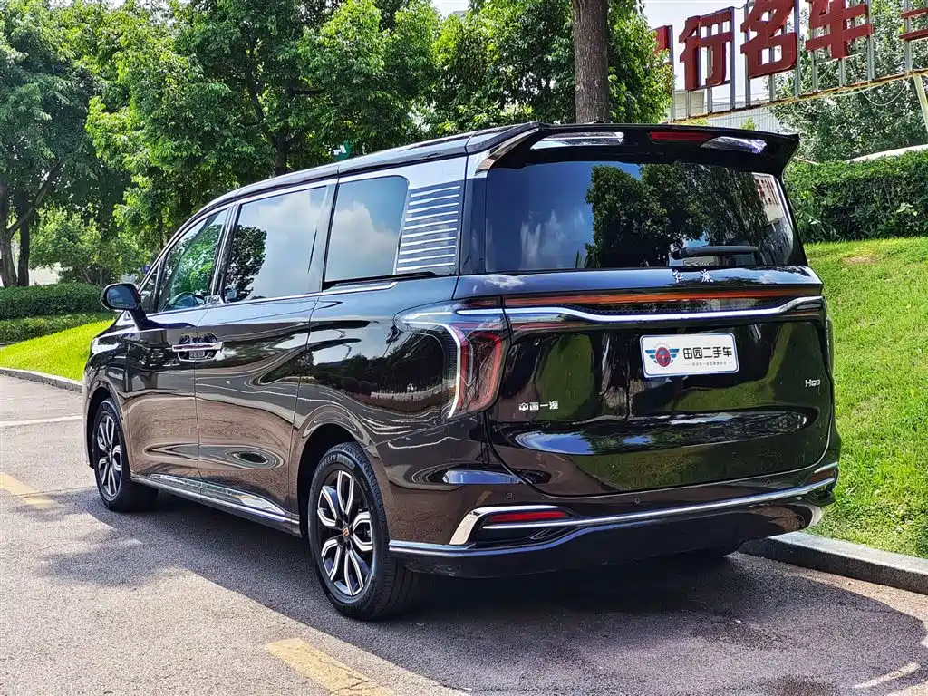HONGQI HQ9 2023