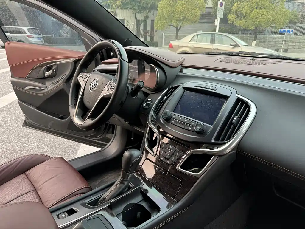 BUICK LACROSSE 2014