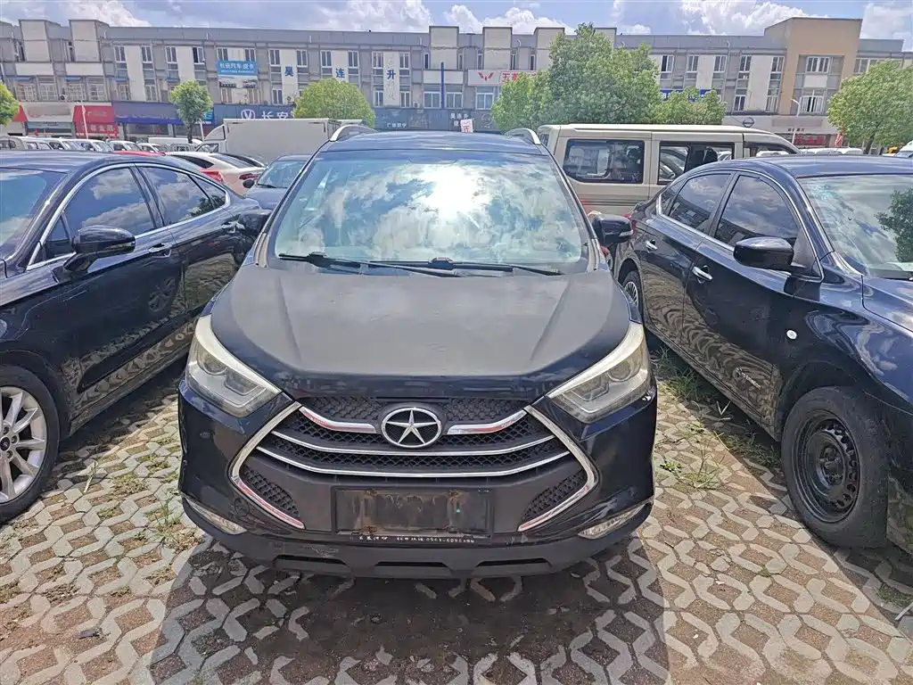 JAC REFINE S3 2014