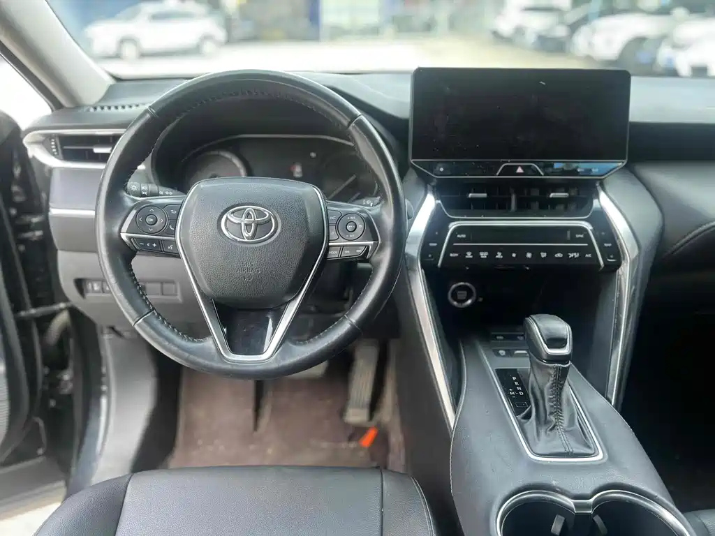 TOYOTA VENZA 2023