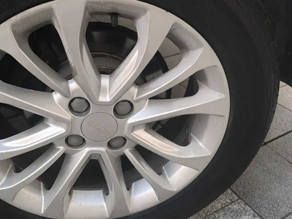 GEELY AUTO VISION 2015