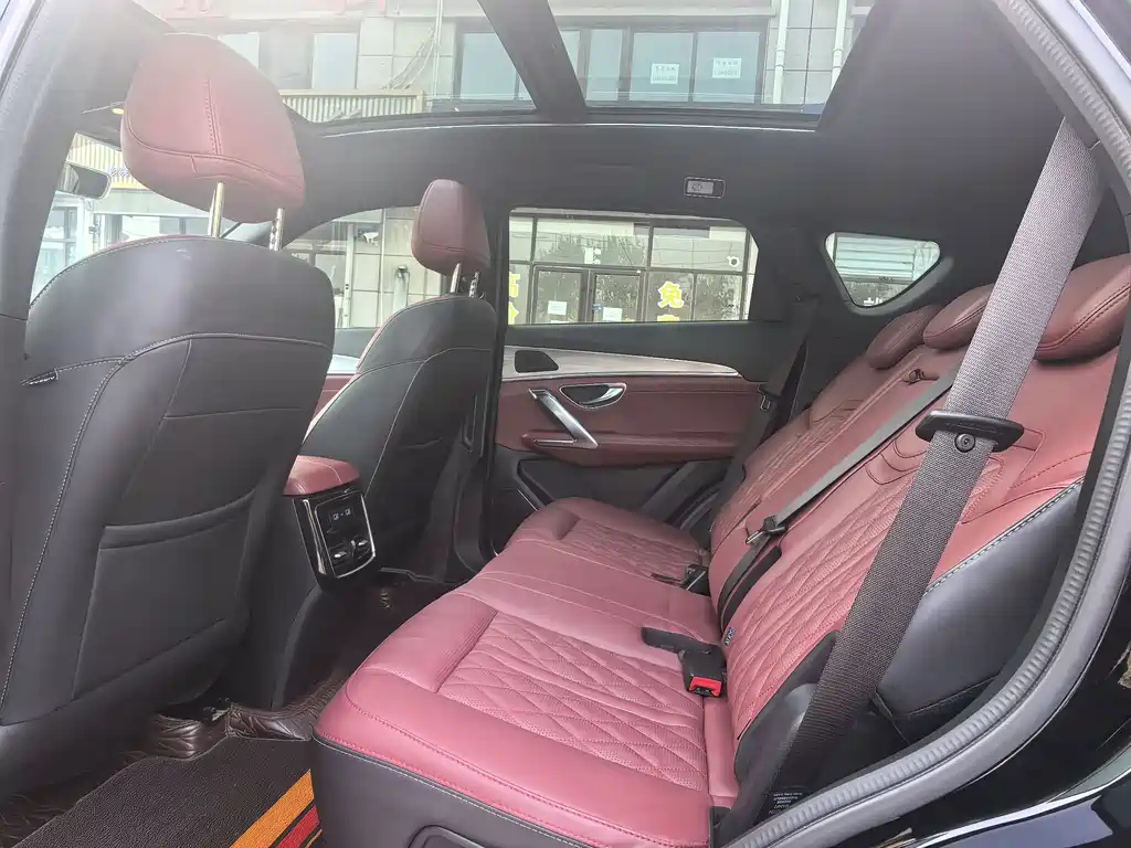 JETOUR X70 PLUS 2023